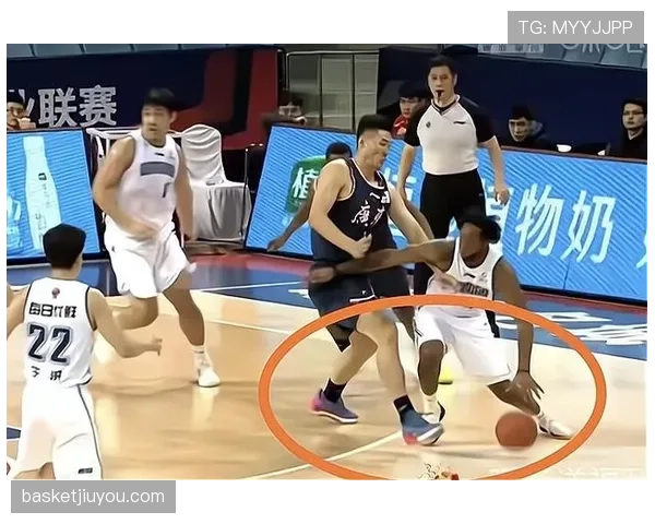 技术犯规和违体犯规的区别在哪里？新手看完这篇就懂了